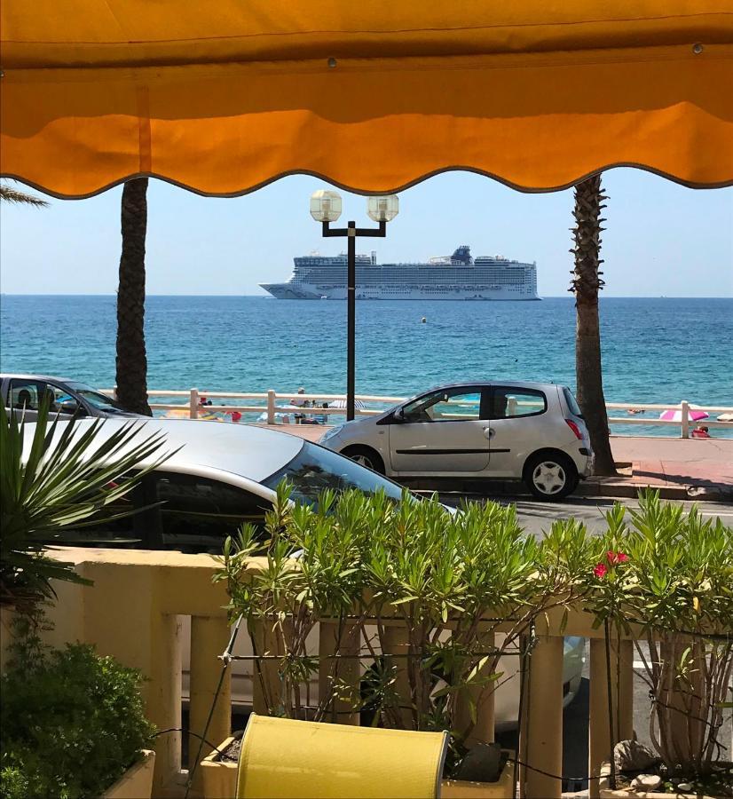 Plage du Midi Cannes Extérieur photo